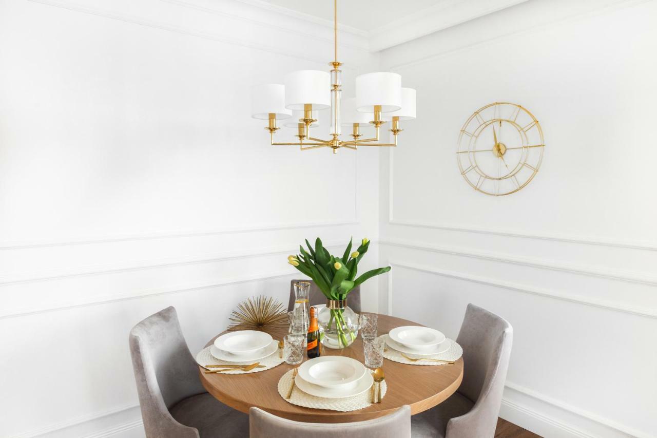 Apartament Golden Place 2 คราคูฟ ภายนอก รูปภาพ