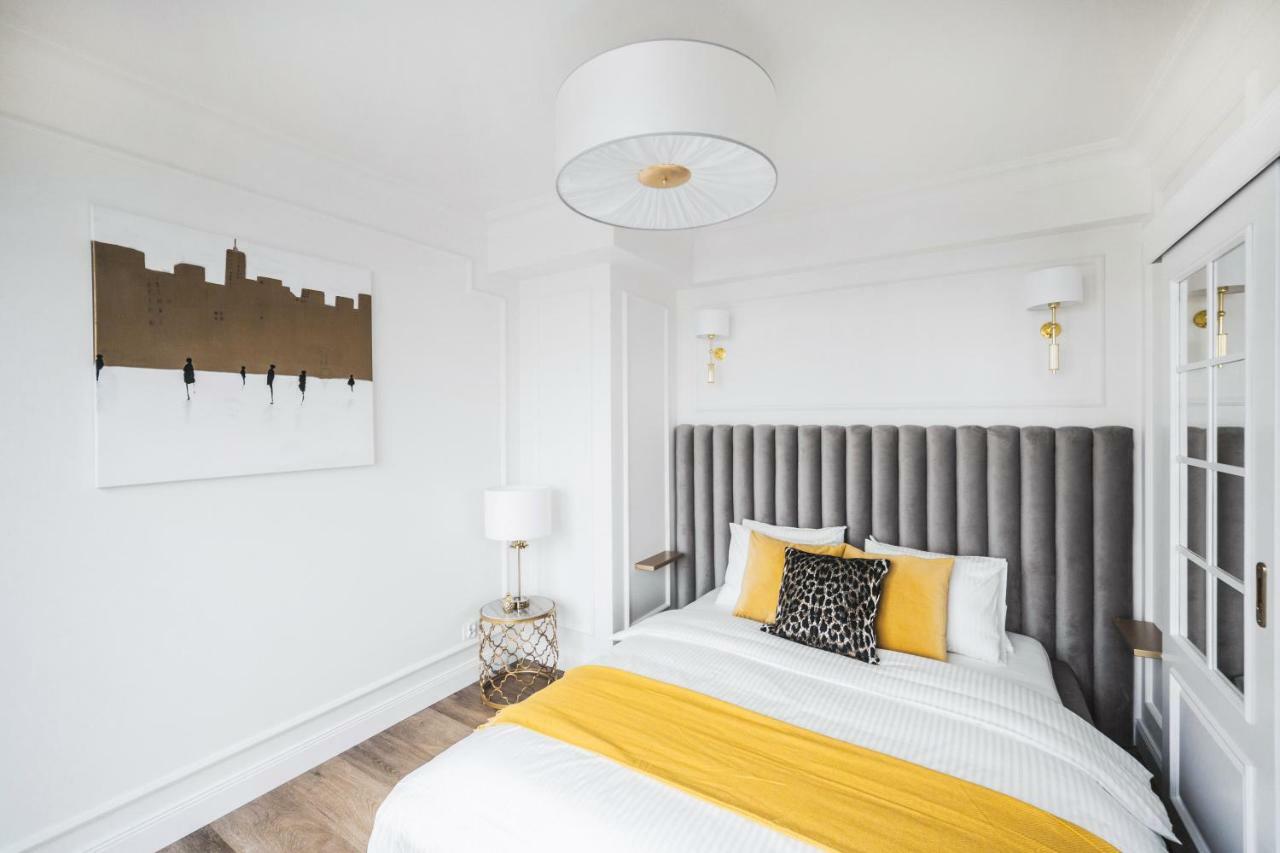Apartament Golden Place 2 คราคูฟ ภายนอก รูปภาพ