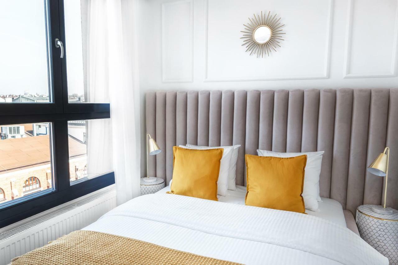 Apartament Golden Place 2 คราคูฟ ภายนอก รูปภาพ