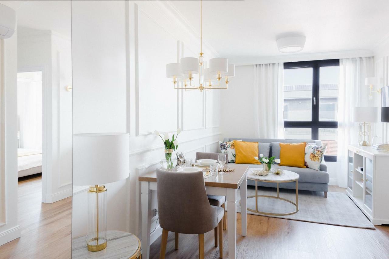 Apartament Golden Place 2 คราคูฟ ภายนอก รูปภาพ